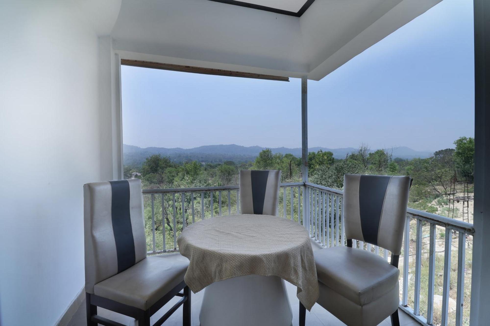 Hunky Dory Resort And Spa Dhar Khurd Dış mekan fotoğraf