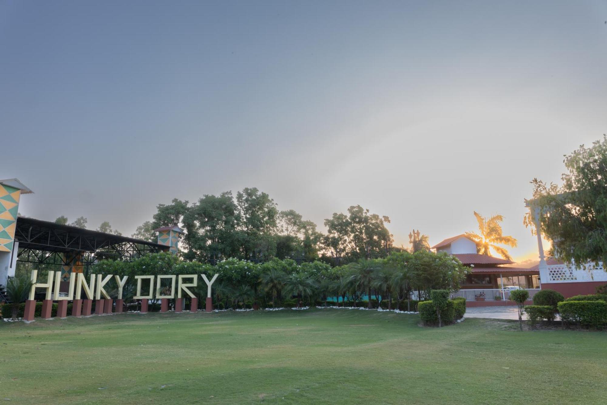 Hunky Dory Resort And Spa Dhar Khurd Dış mekan fotoğraf