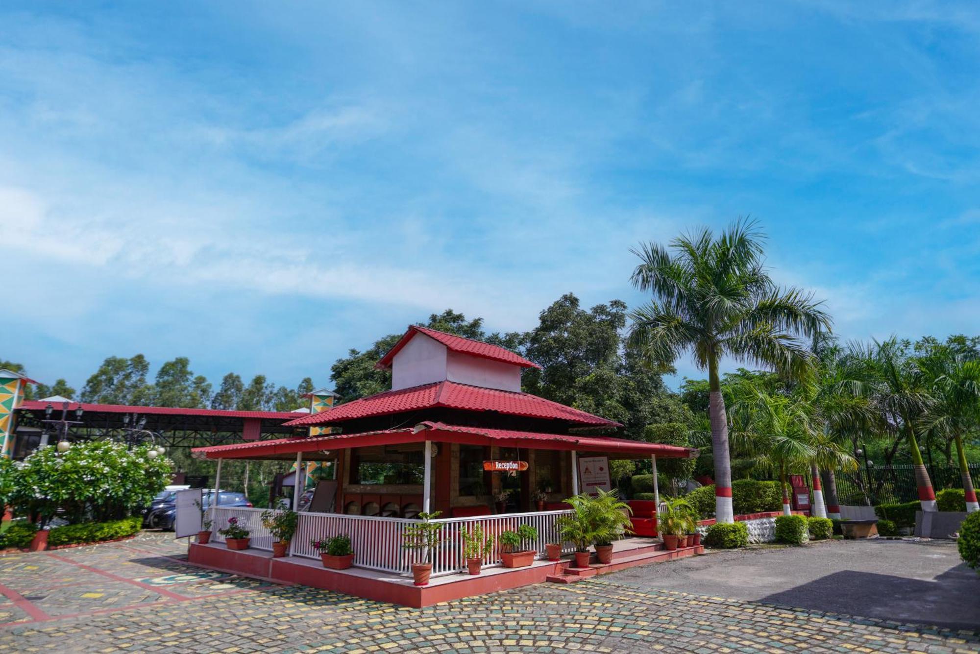 Hunky Dory Resort And Spa Dhar Khurd Dış mekan fotoğraf